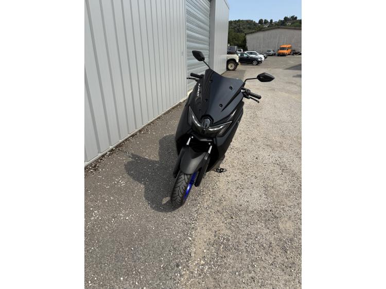 YAMAHA NMAX 125