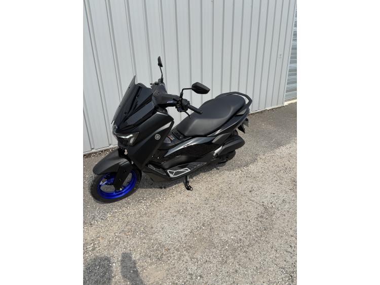 YAMAHA NMAX 125