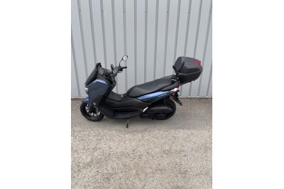 YAMAHA NMAX 125