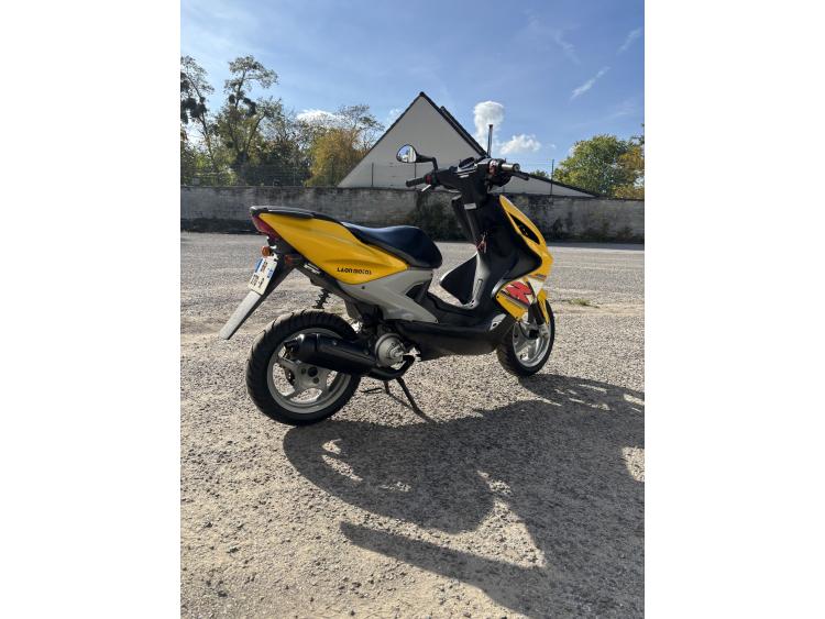 YAMAHA AEROX 50 2 temps