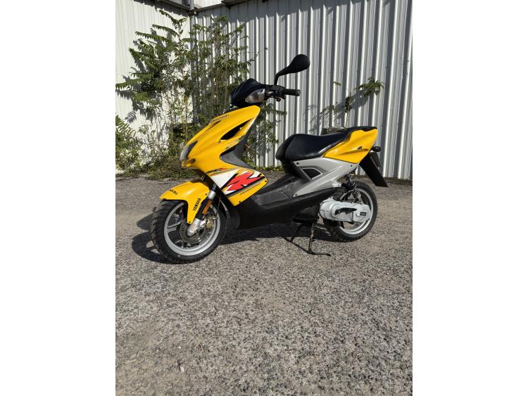 YAMAHA AEROX 50 2 temps