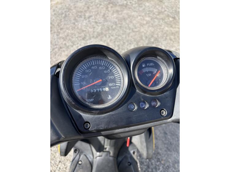 YAMAHA AEROX 50 2 temps