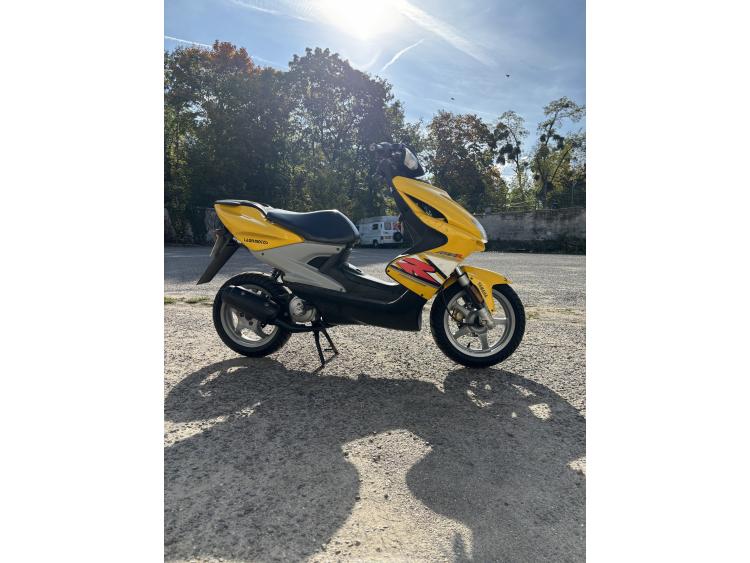 YAMAHA AEROX 50 2 temps