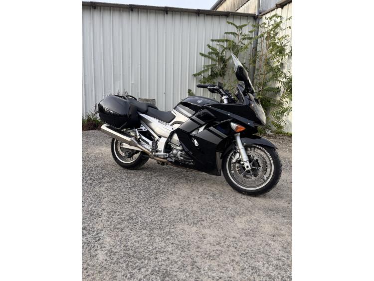 YAMAHA FJR 1300A