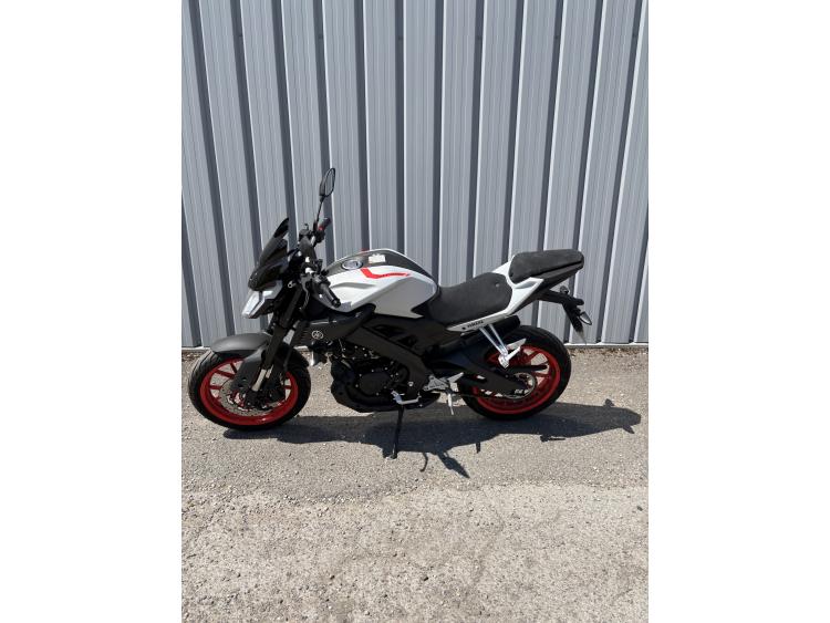 YAMAHA MT-125 ABS