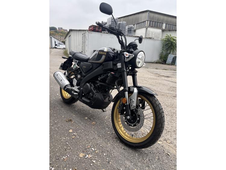 YAMAHA XSR 125 Legacy
