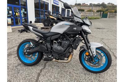 YAMAHA MT-07